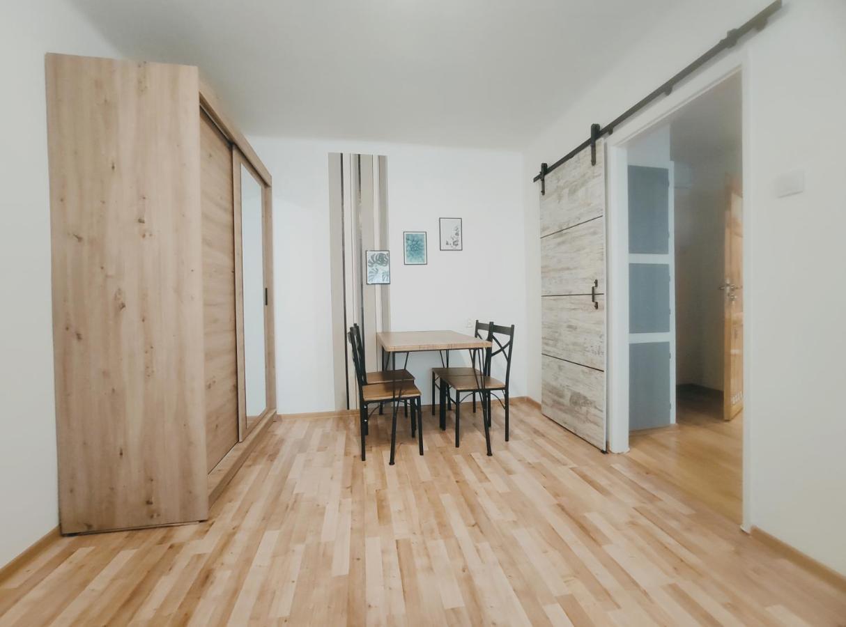 Pielegniarek 5 By Homeprime Krakau Exterior foto